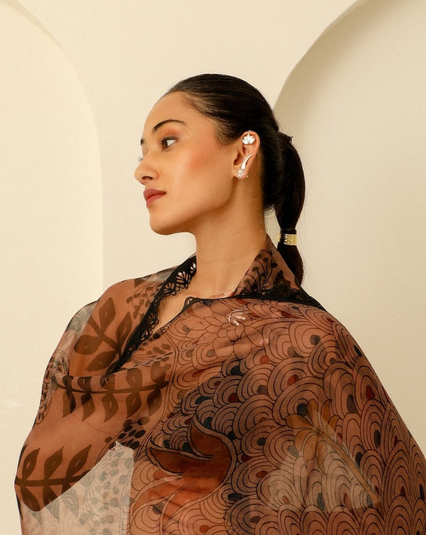Skanda ear-cuff