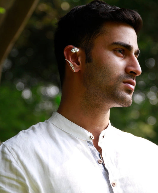Skanda ear-cuff