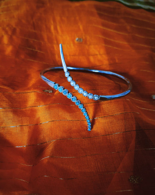 Feroza and Pearl armband
